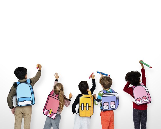 classmates-friends-bag-escola-educacao_53876-38585.jpg